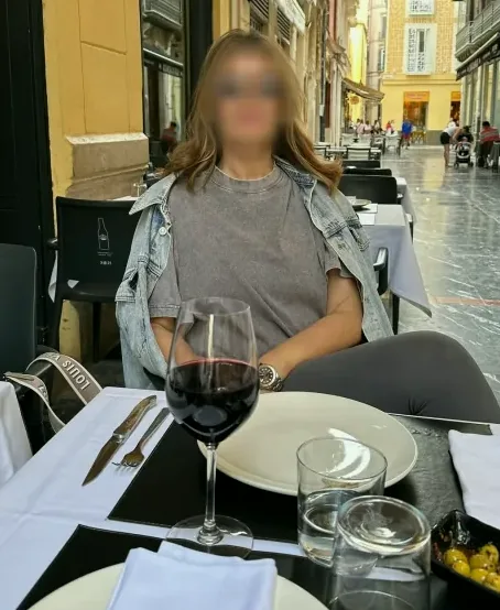 Alina, 35