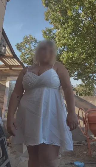 Carina, 22