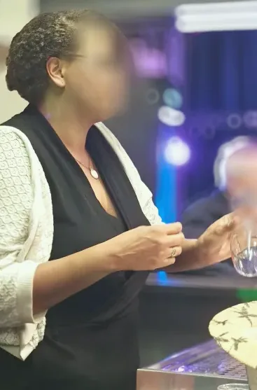 Janina, 37