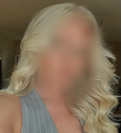 Kim, 35