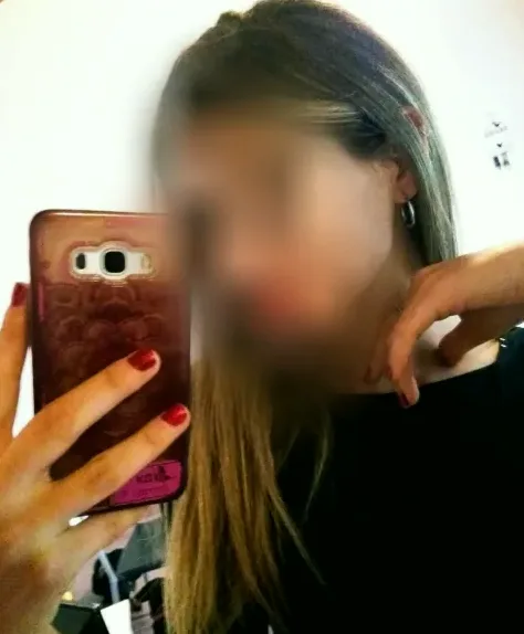Melanie, 29