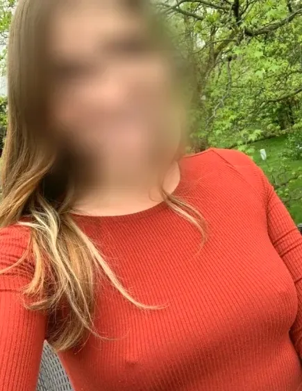 Svenja, 32