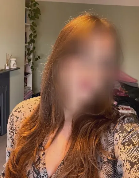 Verena, 32